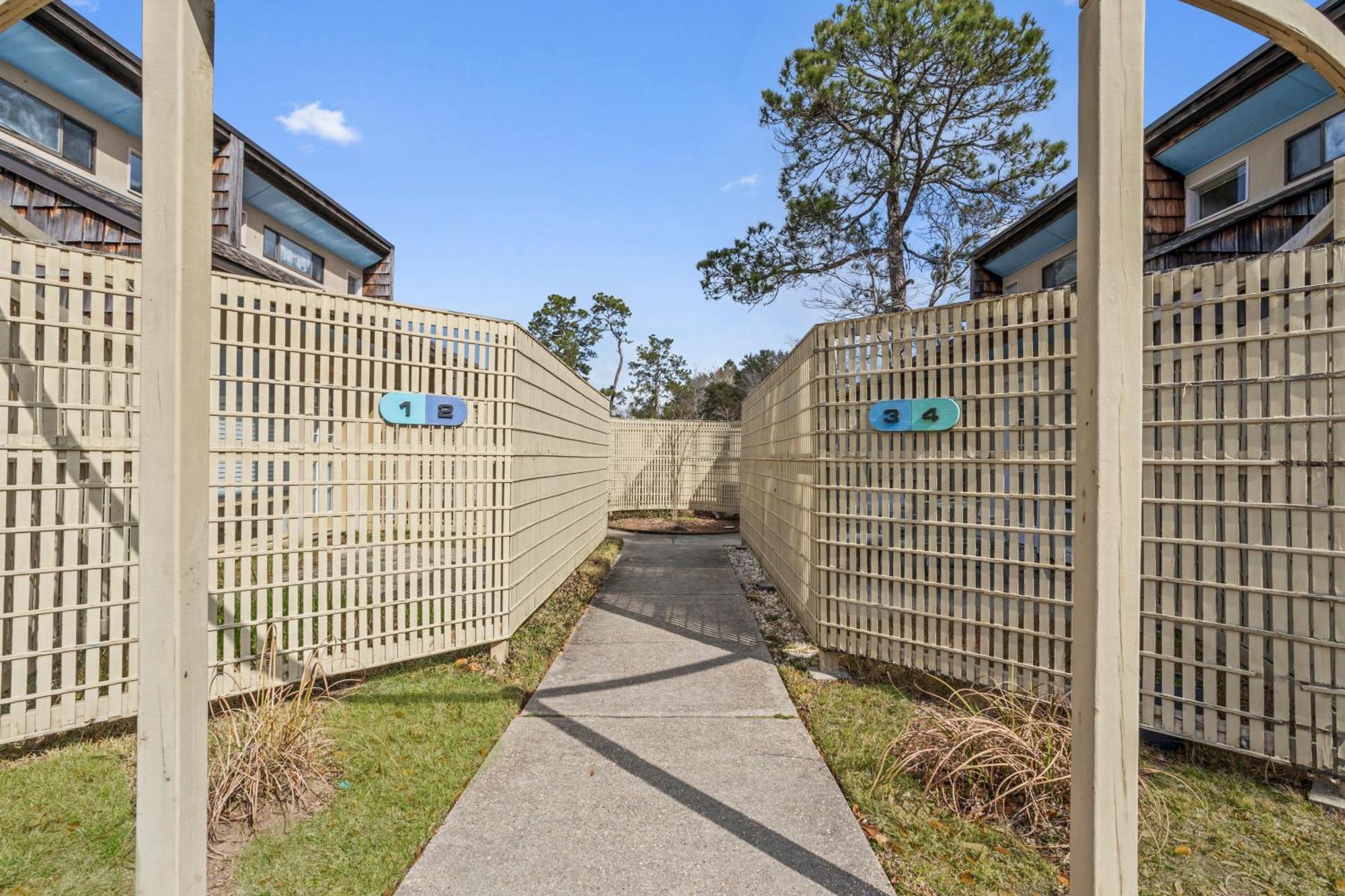 Appartement King Bed Well-Located Cozy Townhouse Retreat à Gulfport Extérieur photo